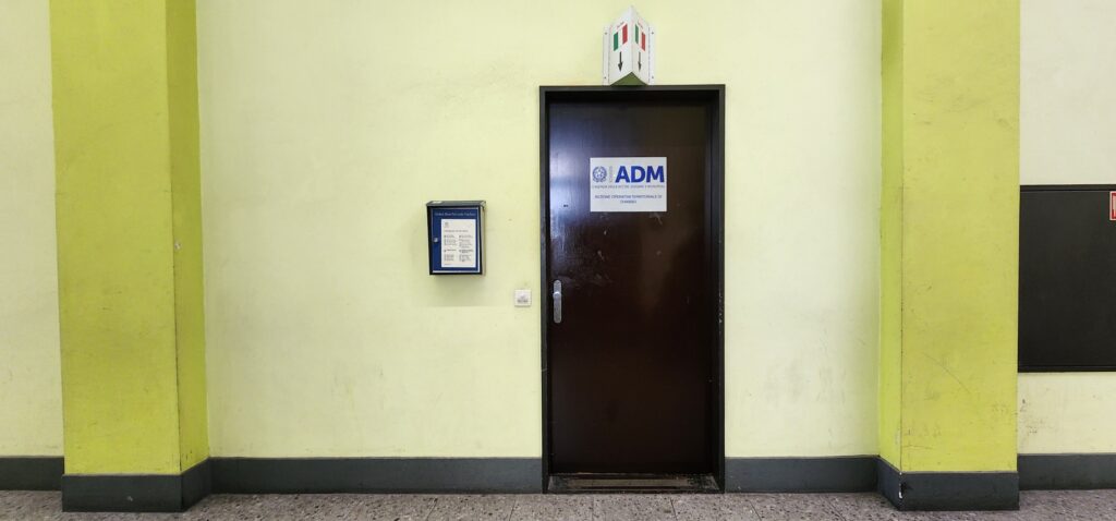 The door to the customs office for the VAT Refund